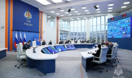 МЧС России обеспечена безопасность более 4,7 тысяч праздничных мероприятий