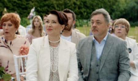 Зачем после двух лет скитаний и странствий мать вернулась в большую семью? Зачем после двух лет скитаний и странствий мать вернулась в большую семью?