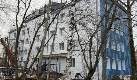 В Архангельске заканчивают ремонт поликлиники №6