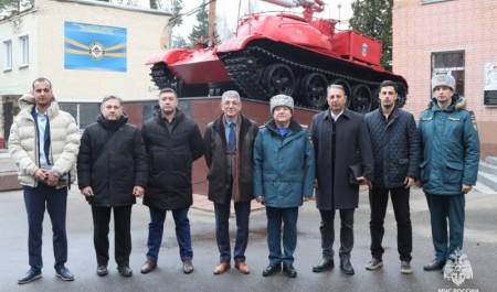 Делегация специалистов МЧС Азербайджана посетила ВНИИПО МЧС России