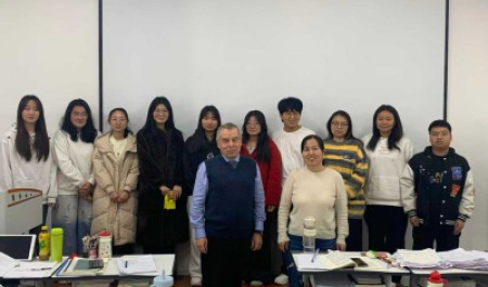 Преподаватели САФУ успешно завершили курс «Нефтегазовая гидромеханика» для китайских студентов в Юйлиньском университете Преподаватели САФУ успешно завершили курс «Нефтегазовая гидромеханика» для китайских студентов в Юйлиньском университете