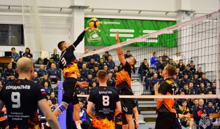 В Екатеринбурге определились сильнейшие волейболисты среди вузов МЧС России