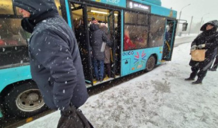 Из-за ремонта водовода в Архангельске меняют маршруты городских автобусов