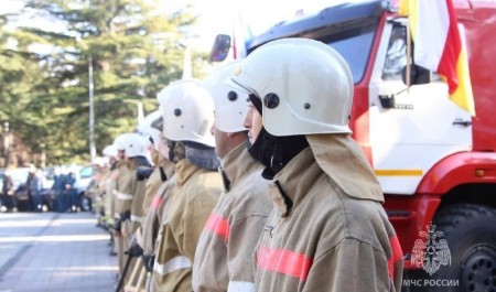 МЧС России передало реагирующим подразделениям МЧС Республики Южная Осетия 23 единицы спецтехники