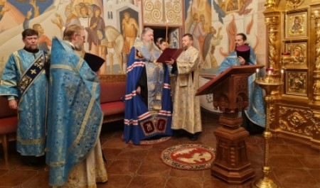 Митрополит Корнилий в праздник святого благоверного князя Александра Невского совершил славление 