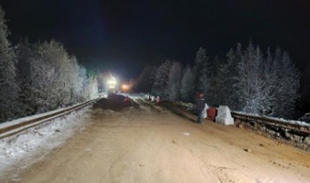 На месте размыва дороги Архангельск — Онега запустили движение для легковушек