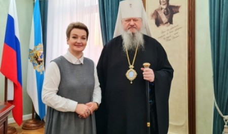 Состоялась встреча митрополита Корнилия с главой Областного собрания депутатов Екатериной Прокопьевой