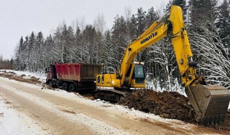 На трассе «Коноша — Вельск» продолжается ремонт водопропускных труб