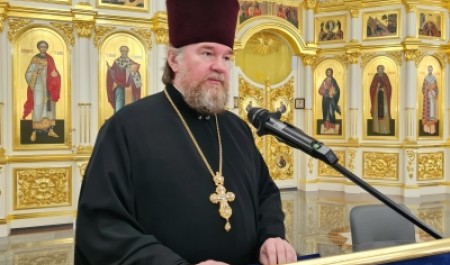 Протоиерей Валерий Суворов: В День героев Отечества поклонимся нашим воинам и помолимся о них! 