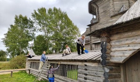 В Кенозерском национальном парке идет ремонт культурного достояния