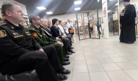 «Тихий, но искренний знак уважения». Священник Антоний Власов выступил на вернисаже выставки портретов защитников Отечества «Тихий, но искренний знак уважения». Священник Антоний Власов выступил на вернисаже выставки портретов защитников Отечества