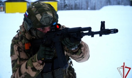 В Архангельске сотрудники и военнослужащие Росгвардии повысили навыки борьбы с беспилотниками