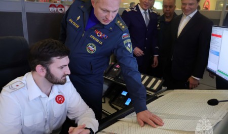Александр Куренков ознакомился с организацией работы Единого диспетчерского центра московского метрополитена
