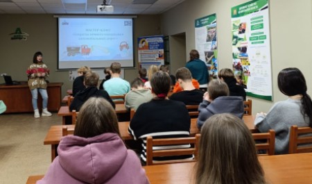 От проектирования до эксплуатации: в Архангельске для учеников дорожных классов проходят специализированные занятия