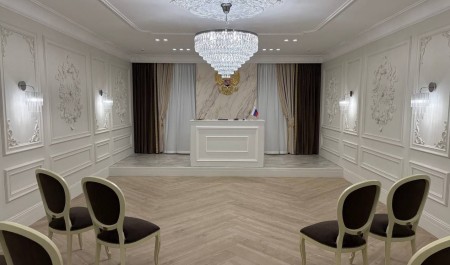 В Новодвинске открыли обновленный территориальный отдел ЗАГС