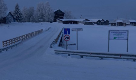 В поселке Каменка Мезенского округа завершен капитальный ремонт моста через Лукин ручей