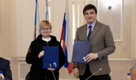 САФУ укрепляет партнерство с ведущими патриотическими движениями страны САФУ укрепляет партнерство с ведущими патриотическими движениями страны