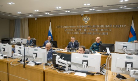 Новогодние маршруты под контролем: МЧС России на совещании в Министерстве транспорта