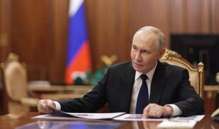 Владимир Путин поддержал инициативу госфонда «Защитники Отечества» о помощи действующим военнослужащим с инвалидностью Владимир Путин поддержал инициативу госфонда «Защитники Отечества» о помощи действующим военнослужащим с инвалидностью