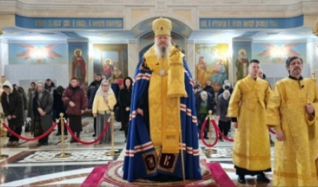 Митрополит Корнилий: Да благословит Господь всех нас, вступающих в новый год благости Божией! 