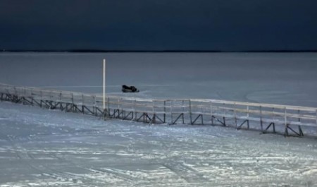 Архангелогородка разбилась на снегоходе во время «покатушек» по Северной Двине Архангелогородка разбилась на снегоходе во время «покатушек» по Северной Двине
