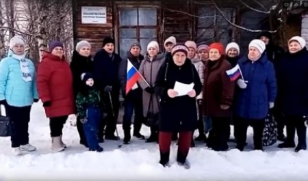 Жители архангельской глубинки продолжают бить тревогу из-за оптимизации медсферы