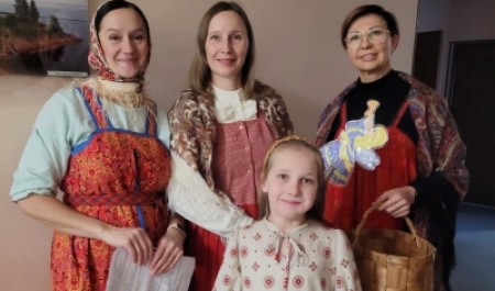 Северодвинская воскресная школа принесла рождественскую радость в дом-интернат для престарелых и инвалидов 