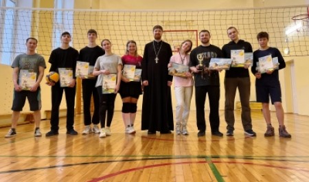 Рождественский турнир объединил православную молодежь Архангельска 