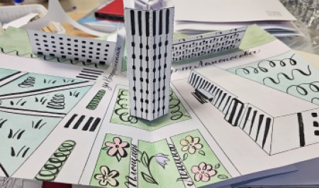 Семьи России создают рукописную книгу об Архангельске