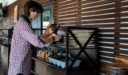 От учебы к практике: студенты Поморья повышают квалификацию в сервисных отрядах