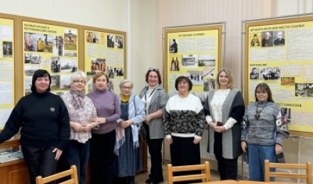 Доктор филологических наук Марина Елепова возглавила встречу Союза православных женщин Поморья 