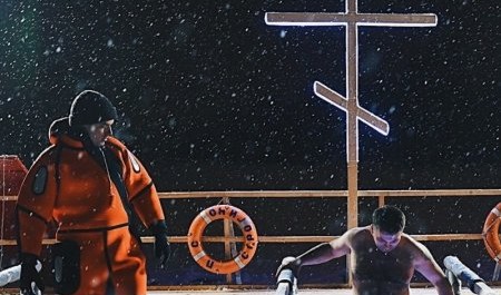 Крещенские купания: учись окунаться правильно