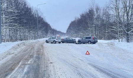 Северодвинские полицейские устанавливают обстоятельства группового ДТП