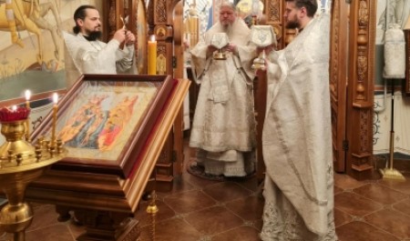 Митрополит Корнилий в праздник Собора Крестителя Господня Иоанна совершил Божественную Литургию в Архангельске