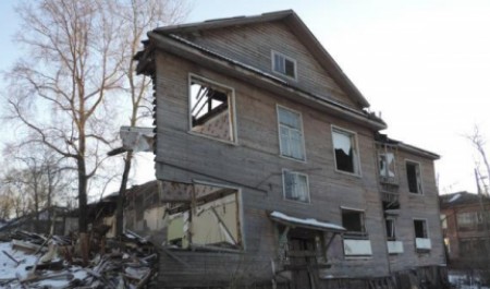 В Архангельской области заметно сократили планы по расселению аварийного жилья