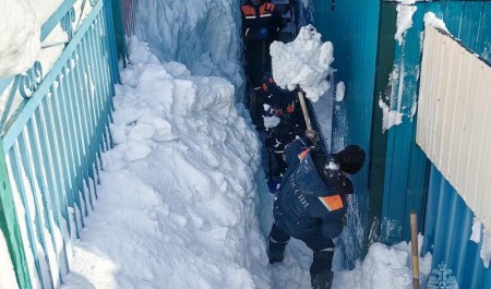 Авиация МЧС России доставит дополнительную спецтехнику на Камчатку