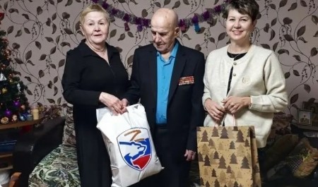 Ветеран Великой Отечественной войны Михаил Тюряпин отмечает 100-летний юбилей