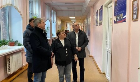 Морев объявил в Архангельске Год капитальных ремонтов школ и детсадов