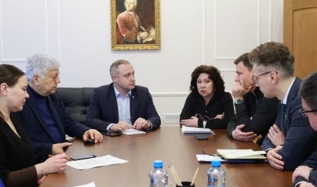 В Архангельске обсудили масштабную реконструкцию КЦ "Северный"