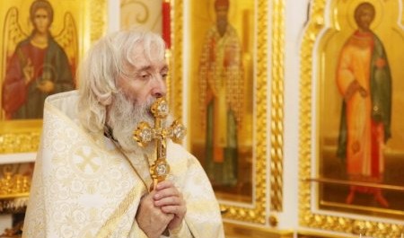 Митрополит Архангельский и Холмогорский Корнилий выразил соболезнования в связи с кончиной протоиерея Евгения Соколова