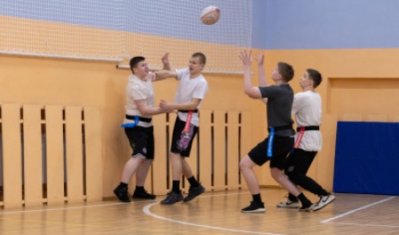 Командный дух и движение: курсанты САФУ попробовали себя в регби