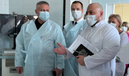 В Новодвинской ЦГБ обсудили работу центра амбулаторного гемодиализа и вопросы привлечения кадров