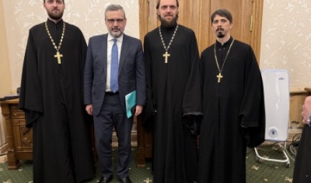 Глава пресс-службы Архангельской епархии священник Назарий Ярема принял участие во встрече с Владимиром Легойдой