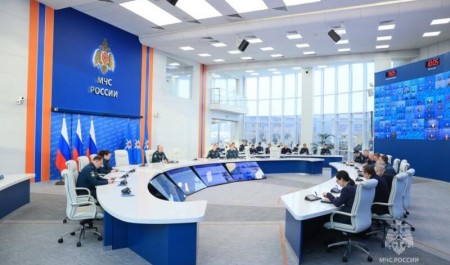 Еженедельное селекторное совещание под руководством заместителя Министра Виктора Яцуценко состоялось в МЧС России Еженедельное селекторное совещание под руководством заместителя Министра Виктора Яцуценко состоялось в МЧС России