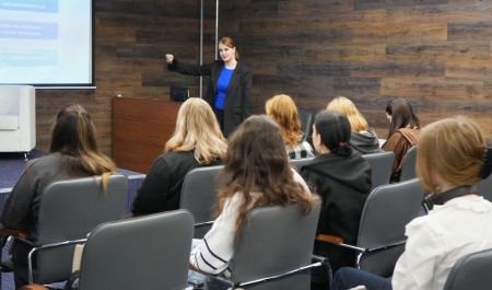 Студентам Архангельского музыкального колледжа рассказали, как развивать бизнес-проекты в области креативных индустрий