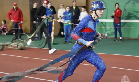 В Казани стартовали Всероссийские соревнования МЧС России по пожарно-спасательному спорту