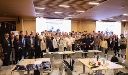 Физики САФУ приняли участие во всероссийском студенческом турнире 