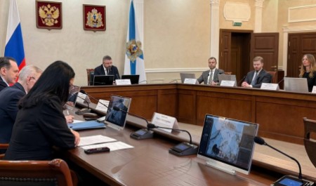 В правительстве Архангельской области обсудили ход строительства кампуса «Арктическая звезда»