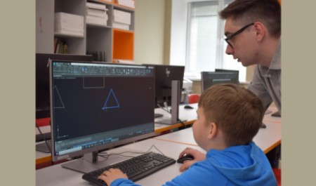 В Архангельской области родители могут воспользоваться социальным сертификатом для оплаты детских кружков и секций 