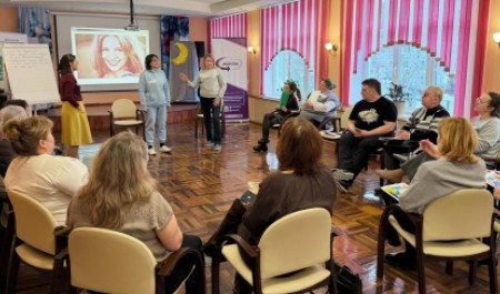 Проект «Маяк» помогает специалистам Архангельска выстраивать работу с кризисными семьями